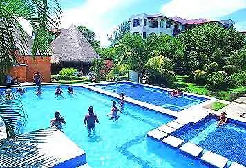 Club Bananas Hotell Playacar